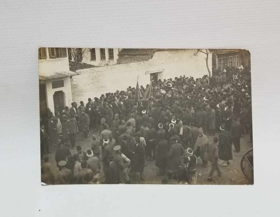 1. DÜNYA SAVAŞI DÖNEMİ CUMA ÇIKIŞI CİHAD-I EKBER'E ÇAĞRI KONULU FOTOĞRAF