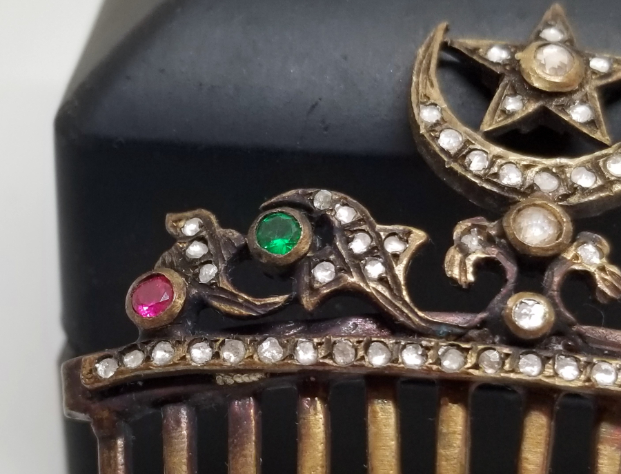 ÜZERİ AY YILDIZ FİGÜRLÜ ÖZEL YAPIM TAÇ