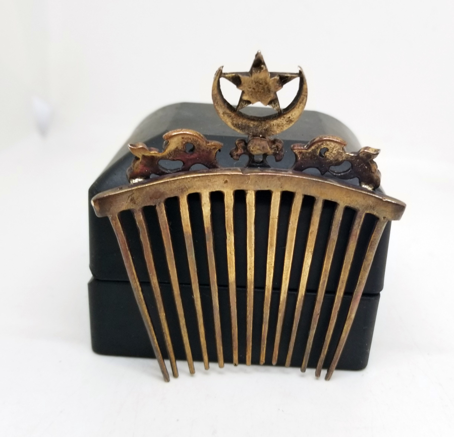 ÜZERİ AY YILDIZ FİGÜRLÜ ÖZEL YAPIM TAÇ