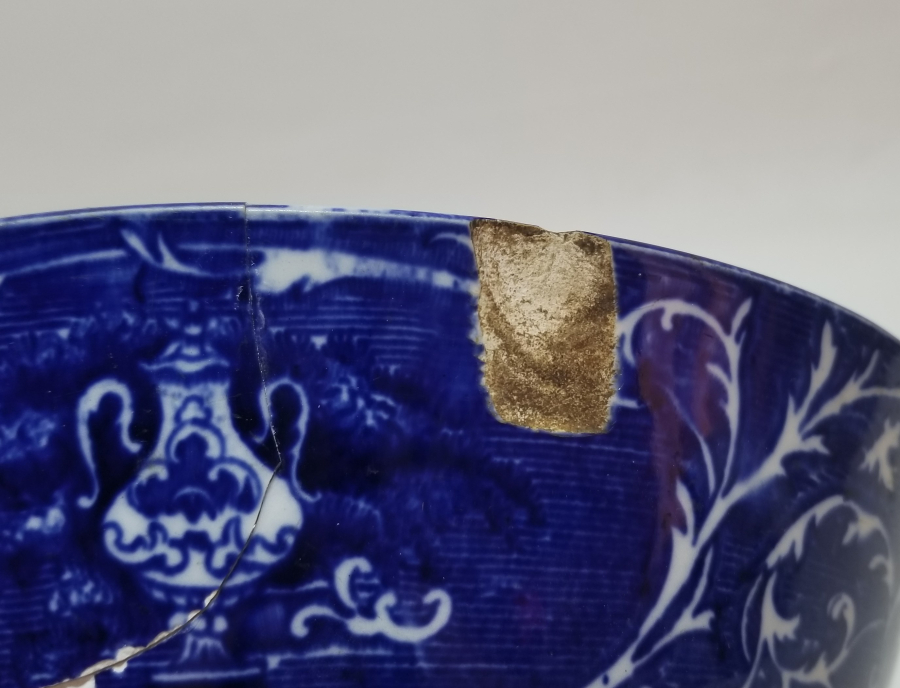 ALLAH HEKİMLERİ KORUSUN YAZILI OSMANLI DÖNEMİ ÇOK NADİR AY YILDIZ DAMGALI PORSELEN KASE