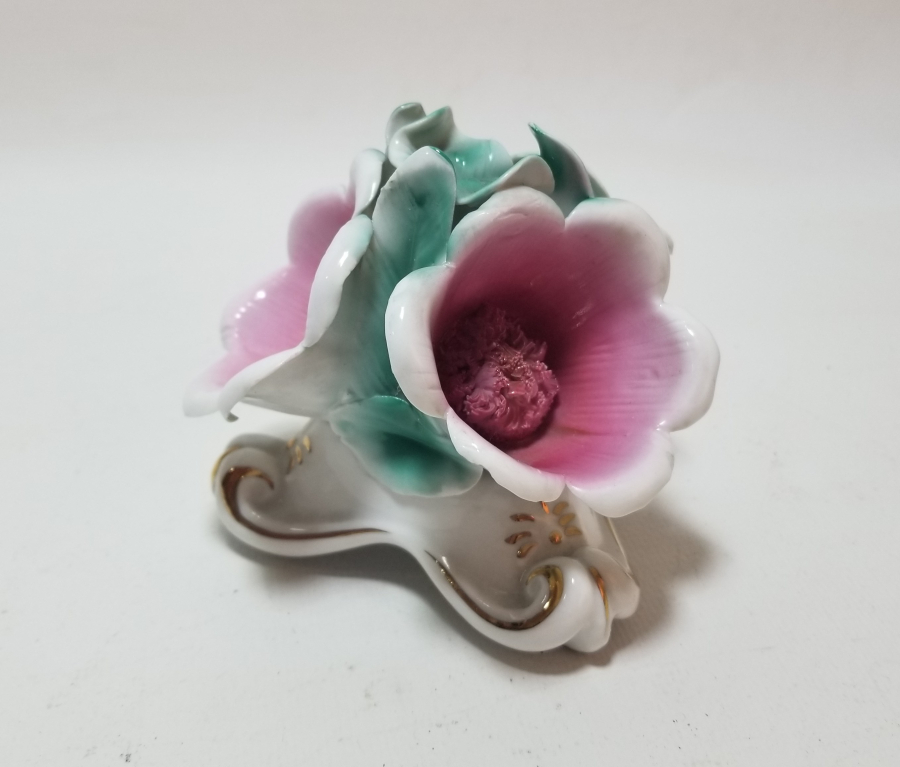 ALTIN VARAKLI ANTİKA PORSELEN BİBLO