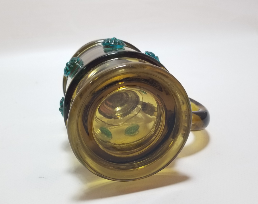 KABARTMA İŞÇİLİKLİ NADİR TİPTE ANTİKA TANKART - BİRA BARDAĞI