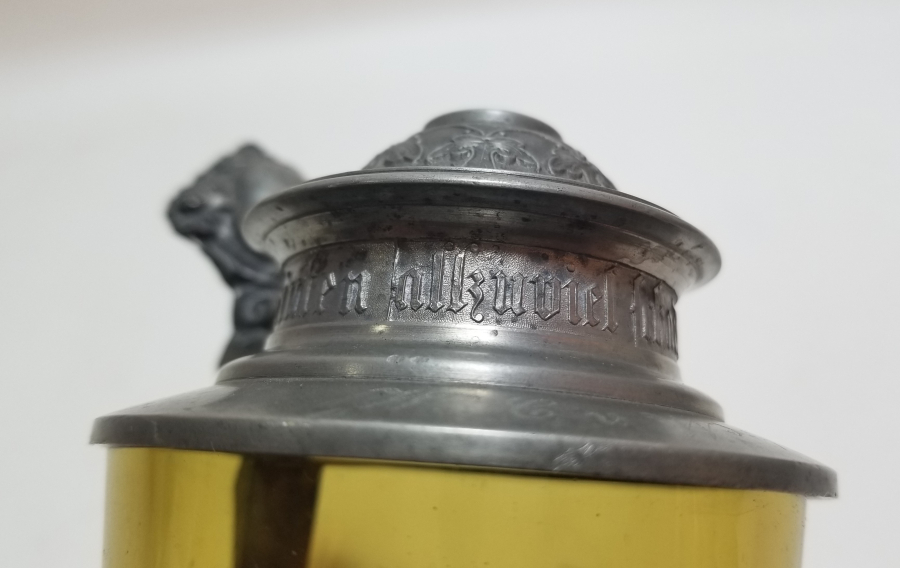 KABARTMA İŞÇİLİKLİ NADİR TİPTE ANTİKA TANKART - BİRA BARDAĞI