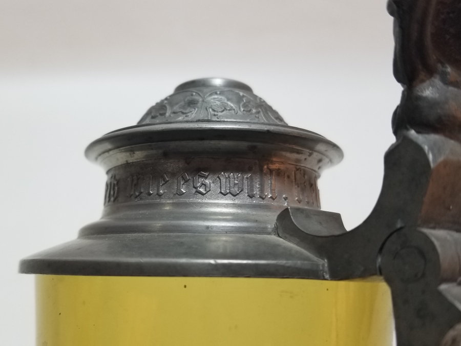 KABARTMA İŞÇİLİKLİ NADİR TİPTE ANTİKA TANKART - BİRA BARDAĞI