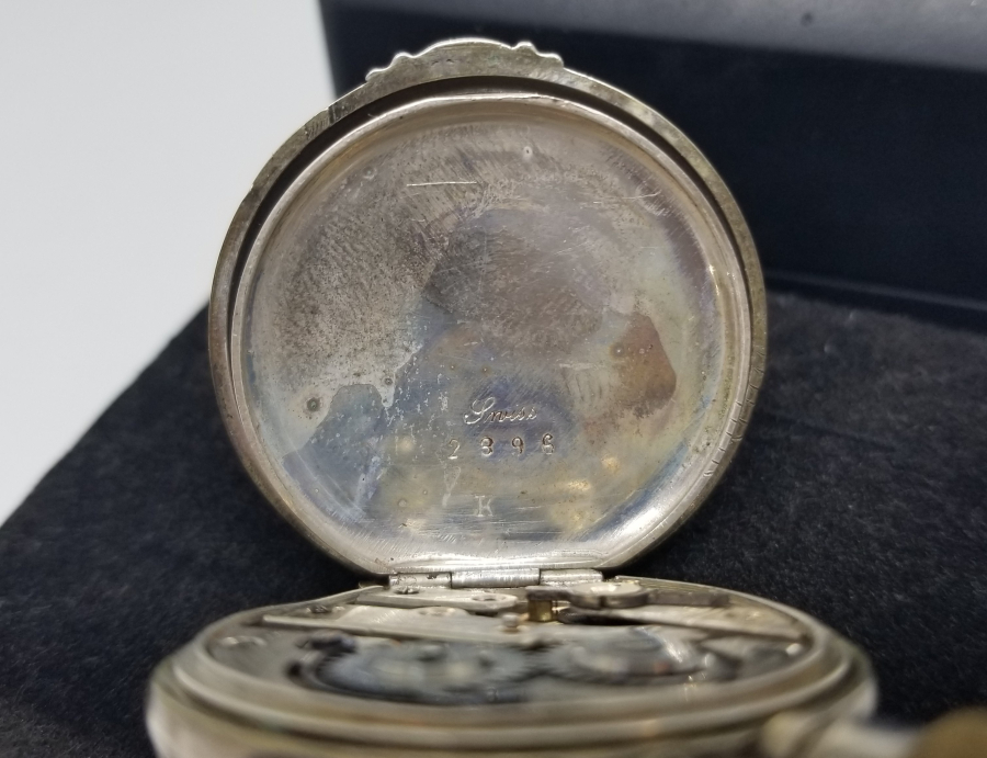 OSMANLI DÖNEMİ NADİR TİPTE KABARTMA İŞÇİLİKLİ GÜMÜŞ KASA CEP SAATİ