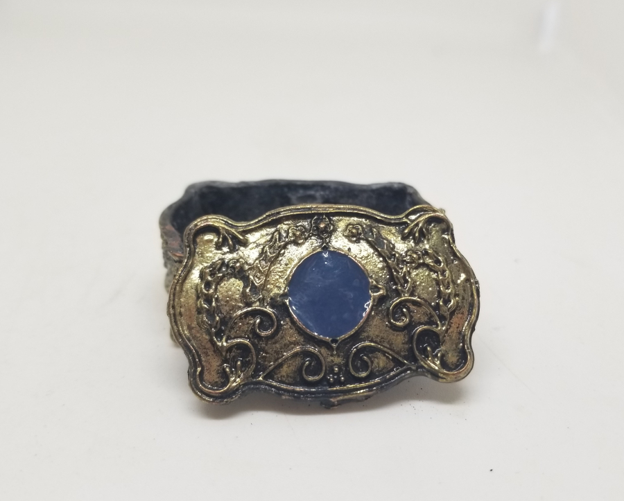 KABARTMA İŞÇİLİKLİ MİNİ MÜCEVHER KUTUSU