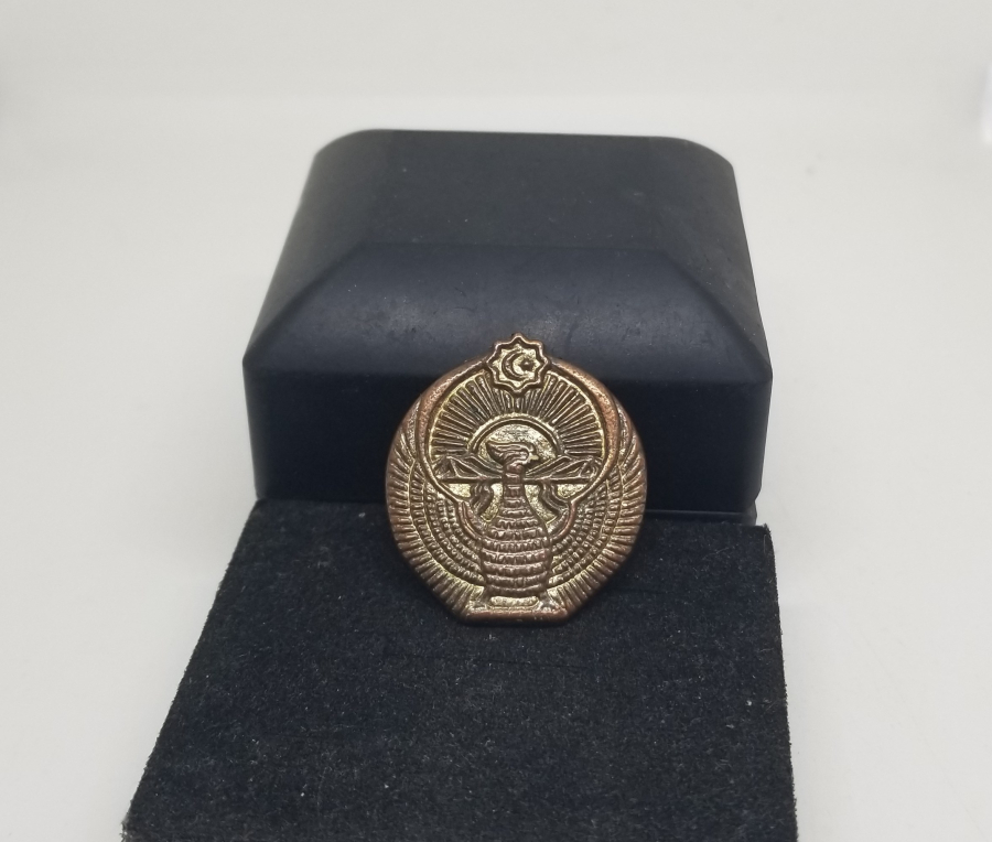 TANRI AHURA MAZDA GÖRSELLİ ANTİKA METAL APLİK