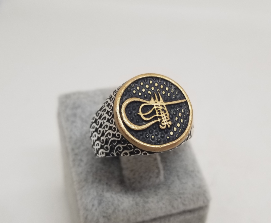 ÜZERİ TUĞRA FORMLU GÜMÜŞ YÜZÜK