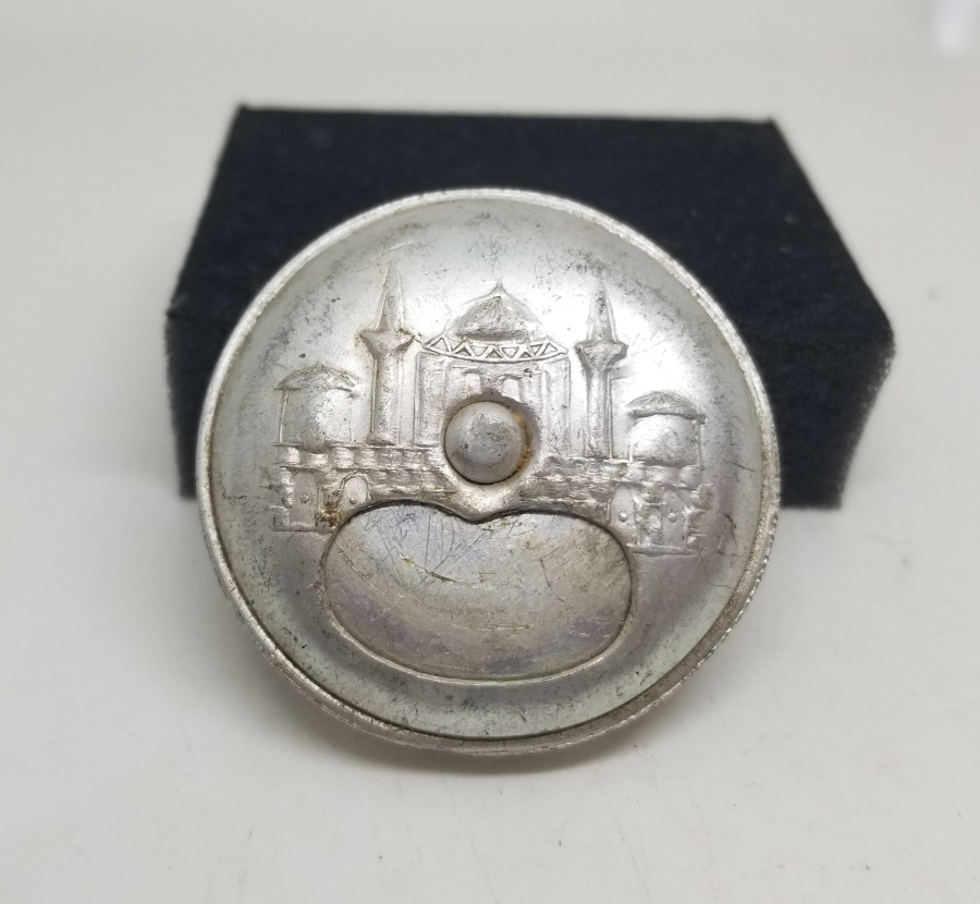 KABARTMA İŞÇİLİKLİ ANTİKA KAPAKLI HACI MİSİ KUTUSU