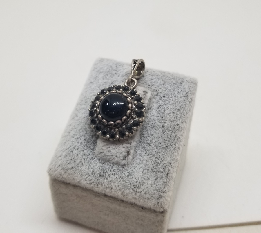 SİYAH AKİK TAŞLI GÜMÜŞ KOLYE UCU