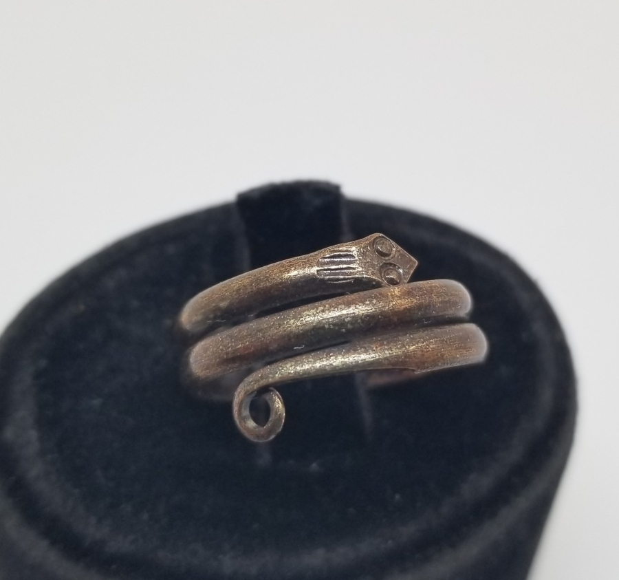 KABARTMA İŞÇİLİKLİ YILAN FORMLU OSMANLI DÖNEMİ RUM İŞİ YÜZÜK