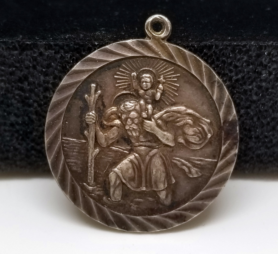 KABARTMA İŞÇİLİKLİ GÜMÜŞ KOLYE UCU