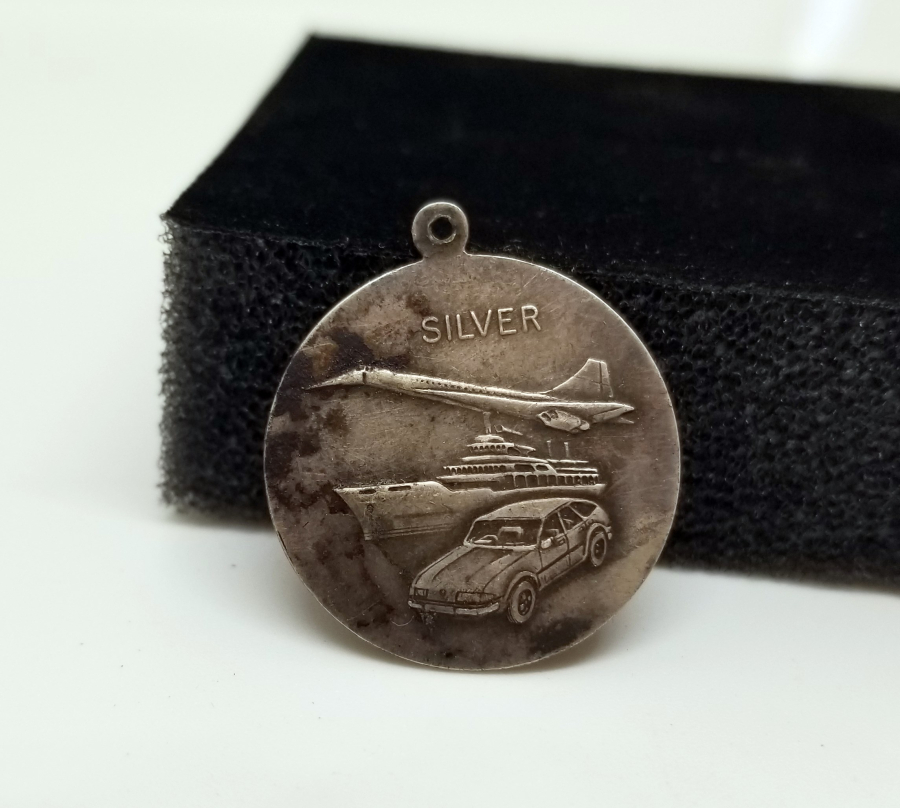 KABARTMA İŞÇİLİKLİ GÜMÜŞ KOLYE UCU