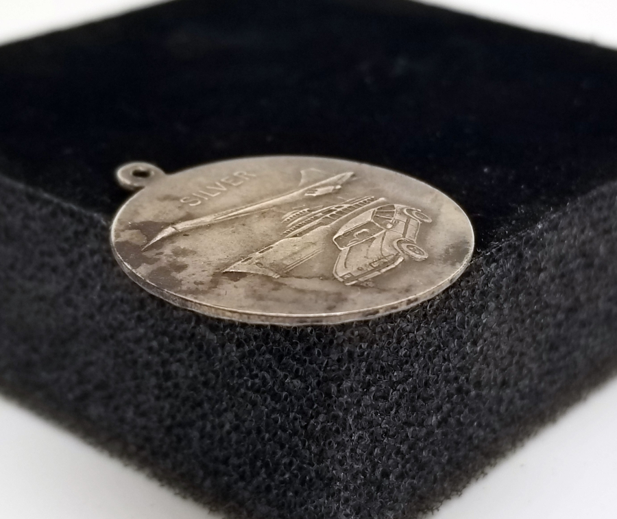 KABARTMA İŞÇİLİKLİ GÜMÜŞ KOLYE UCU