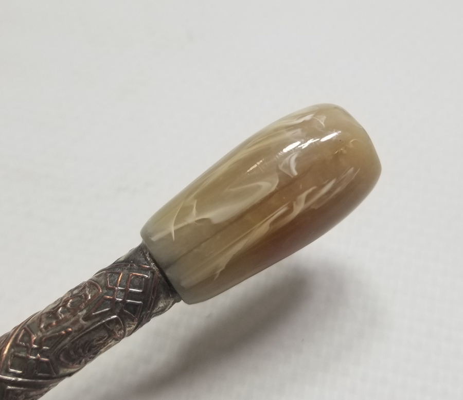 ÜZERİ İBRANİCE YAZILI KABARTMA İŞÇİLİKLİ ANTİKA SİGARA AĞIZLIĞI