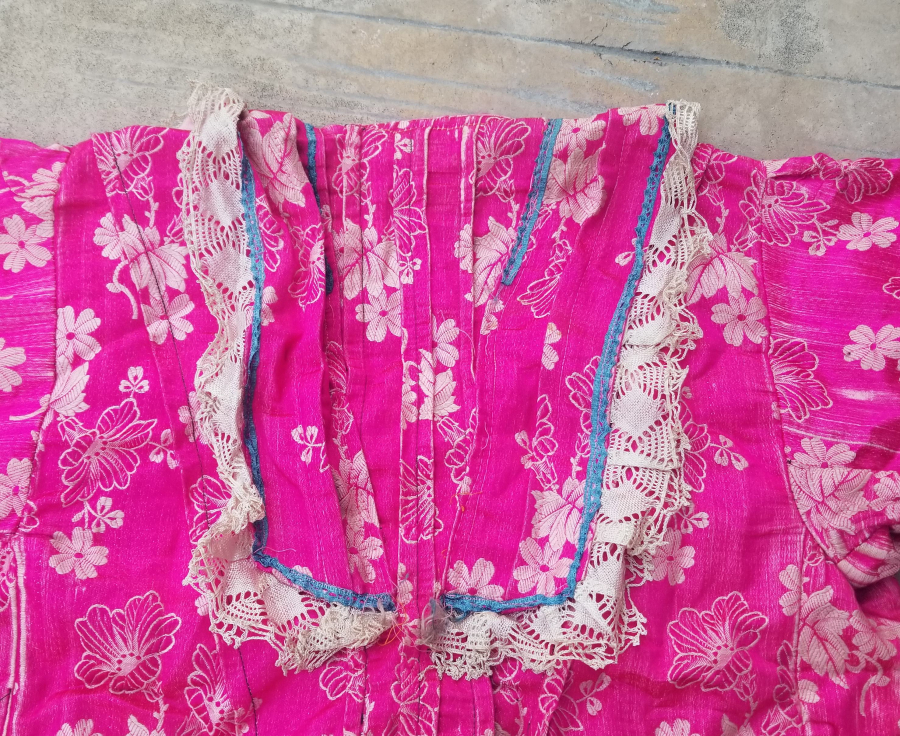 OSMANLI DÖNEMİ HEREKE DOKUMASI İPEK KIYAFET