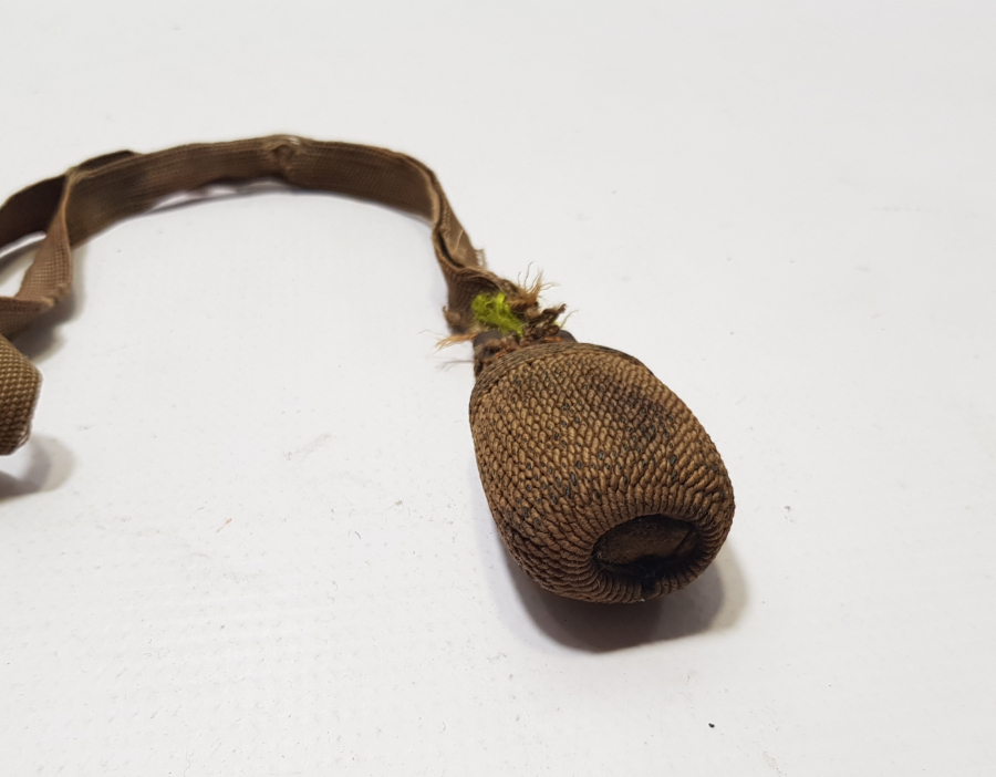 NADİR FORMDA OSMANLI DÖNEMİ PAŞA SUBAYI KILIÇ PÜSKÜLÜ