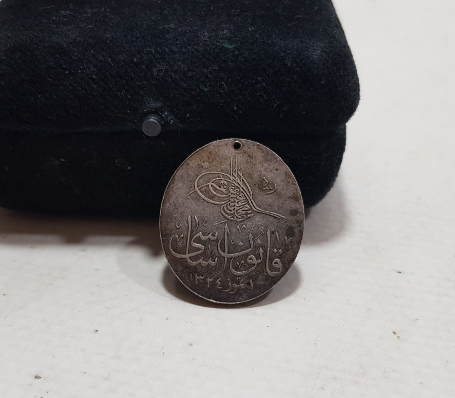 OSMANLI DÖNEMİ NADİR GÜMÜŞ KANUNİ ESASİ MADALYASI