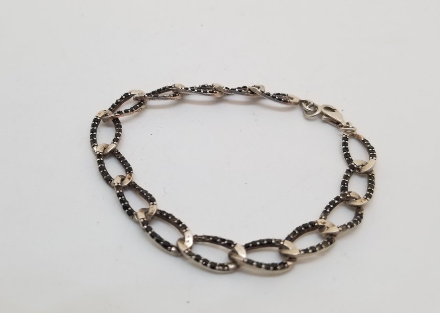 GRANAT TAŞLI GÜMÜŞ BİLEKLİK