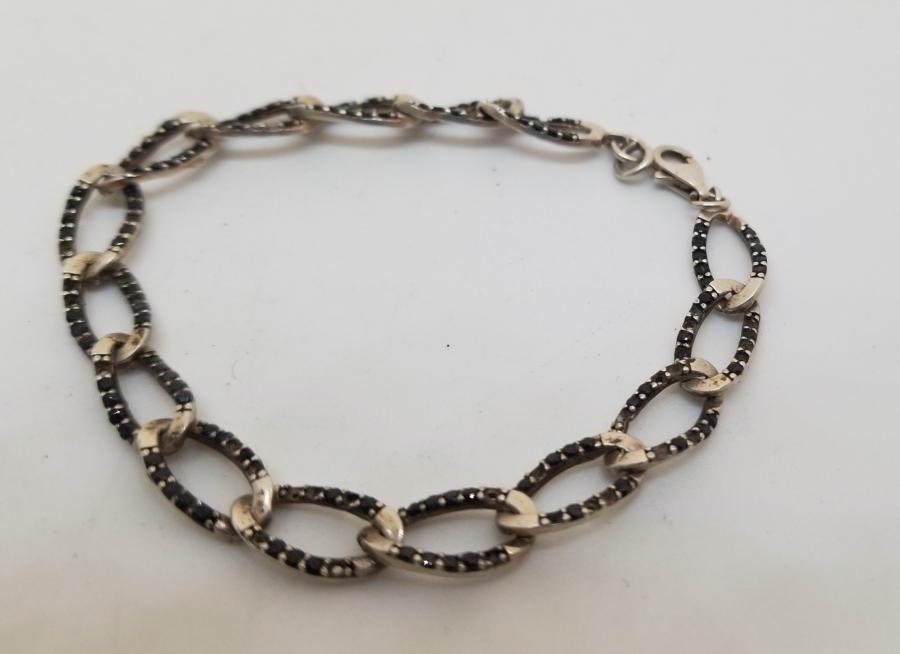 GRANAT TAŞLI GÜMÜŞ BİLEKLİK