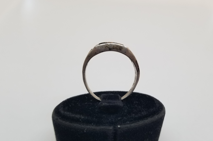 ÜZERİ TUĞRALI GÜMÜŞ YÜZÜK