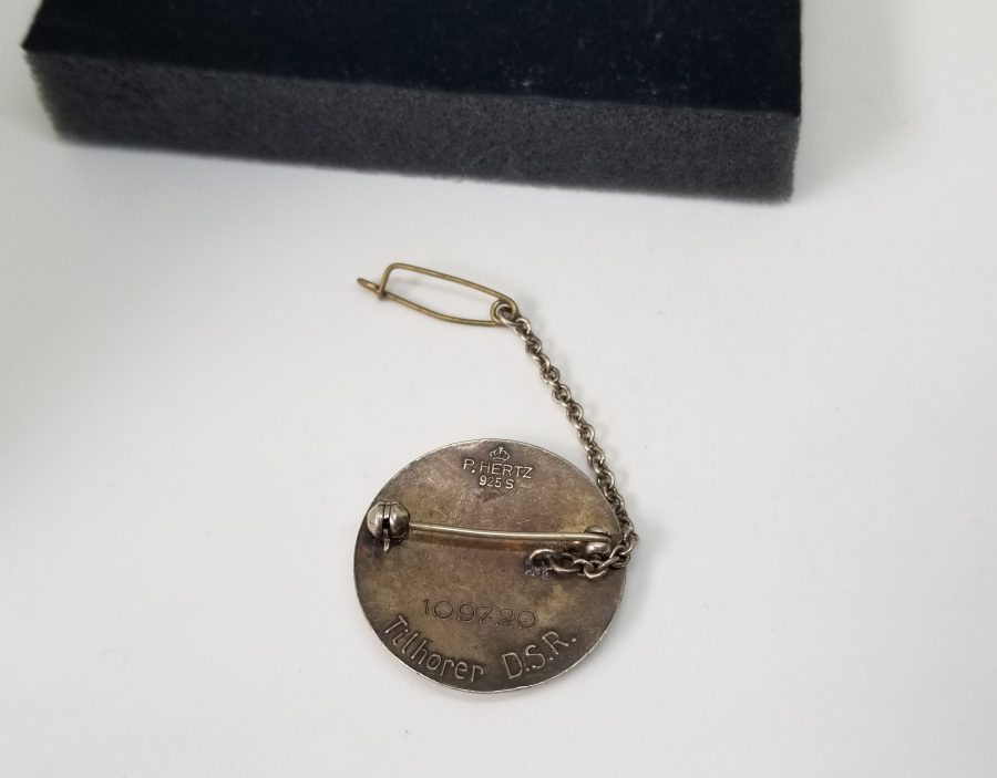 ÜZERİ MİNE İŞÇİLİKLİ ANTİKA GÜMÜŞ AVRUPA ROZET