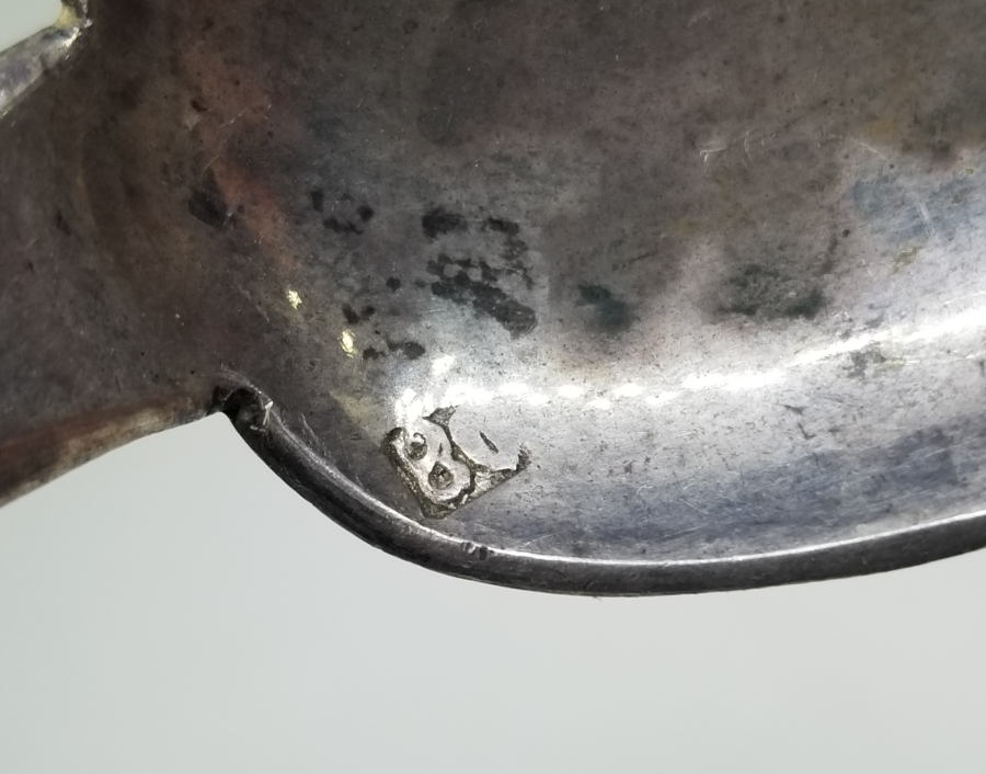 ÜZERİ RUMCA İNSİYALLİ OSMANLI DÖNEMİ AZNAVUR İŞÇİLİKLİ GÜMÜŞ KAŞIK