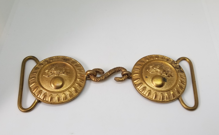 1. DÜNYA SAVAŞI DÖNEMİ TOMBAK İŞÇİLİKLİ ÇİL KONDİSYONDA FRANSIZ SUBAY KEMER TOKASI