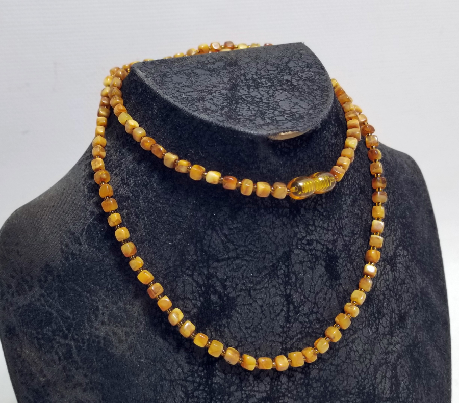 ÖZEL YAPIM DAMLA KEHRİBAR KOLYE