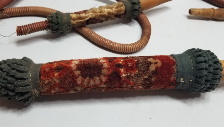 İKİ ADET ANTİKA NARGİLE MARPUCU