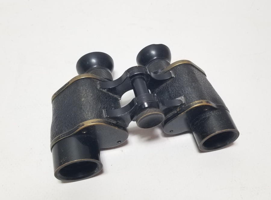 ORİJİNAL KUTUSUNDA ÜZERİ OSMANLICA YAZILI NADİR SUBAY DÜRBÜNÜ