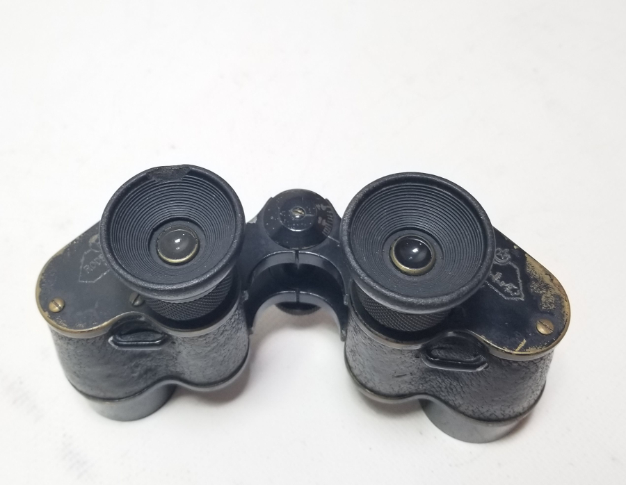 ORİJİNAL KUTUSUNDA ÜZERİ OSMANLICA YAZILI NADİR SUBAY DÜRBÜNÜ