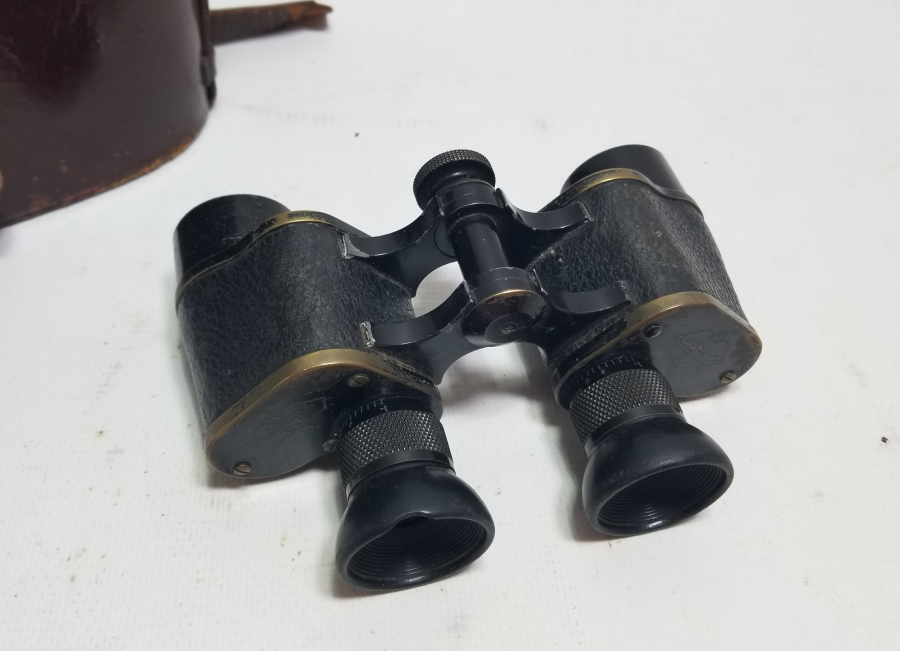 ORİJİNAL KUTUSUNDA ÜZERİ OSMANLICA YAZILI NADİR SUBAY DÜRBÜNÜ