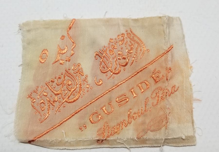 OSMANLI DÖNEMİ NADİR OSMANLICA VE FRANSIZCA YAZILI İPEK KIYAFET ETİKETİ