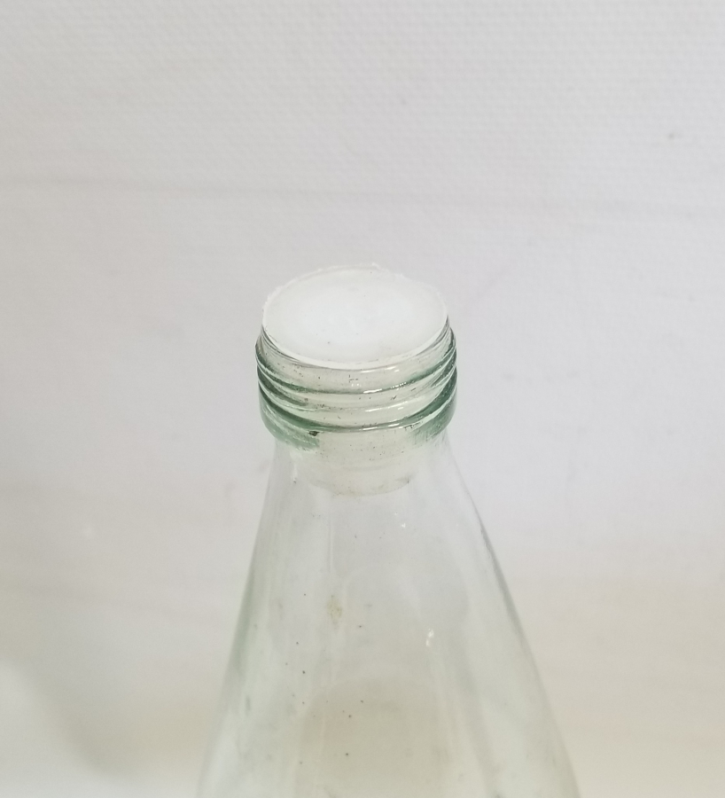 ORİJİNAL ETİKETİYLE ANTİKA ÜZÜM SİRKESİ ŞİŞESİ