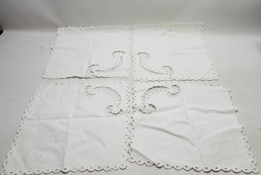 4 ADET ANTİKA DELİK İŞİ PEÇETELİK