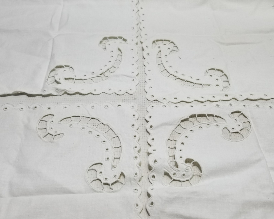 4 ADET ANTİKA DELİK İŞİ PEÇETELİK