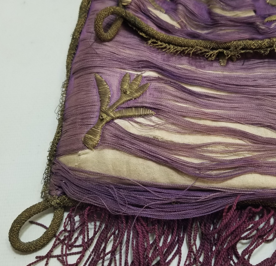 ÜZERİ SIRMA İŞÇİLİKLİ OSMANLI DÖNEMİ KUR'AN-I KERİM KABI