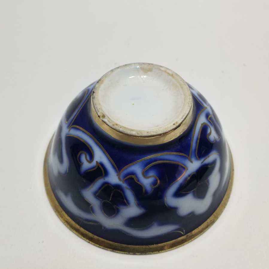 ÜZERİ ALTIN VARAKLI OSMANLI DÖNEMİ BLUBLANC PORSELEN ÇORBA KASESİ