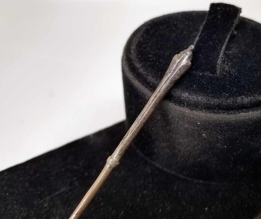 UÇ KISMI LALE FİGÜRLÜ OSMANLI DÖNEMİ GÜMÜŞ İĞNE