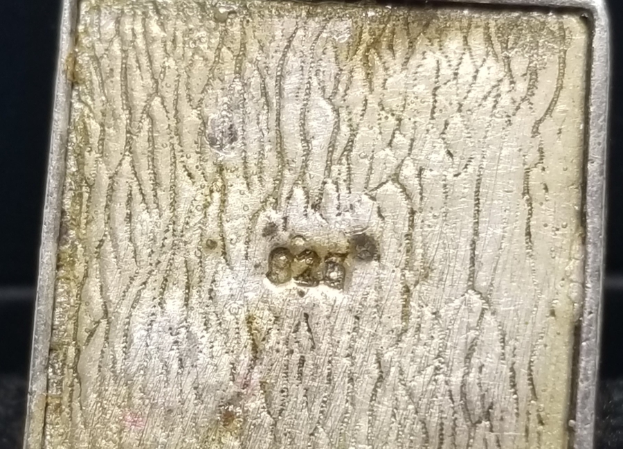 ÜZERİNDE ALLAH YAZILI GÜMÜŞ KOLYE UCU