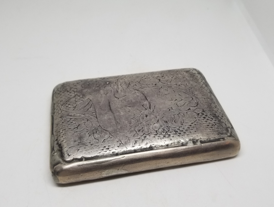 OSMANLI DÖNEMİ ERMENİ USTA DAMGALI SAVATLI GÜMÜŞ SİGARA TABAKASI