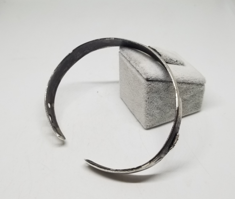 KALEM VE KABARTMA İŞÇİLİKLİ OSMANLI DÖNEMİ GÜMÜŞ BİLEKLİK