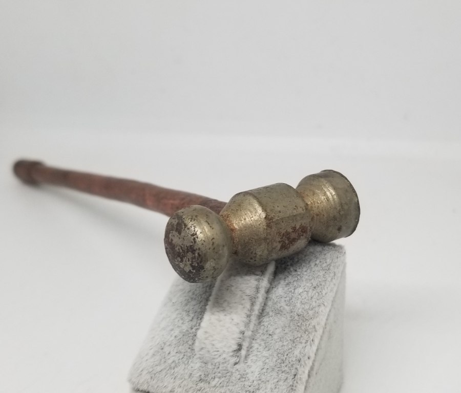 ANTİKA METAL SAATÇİ ÇEKİCİ