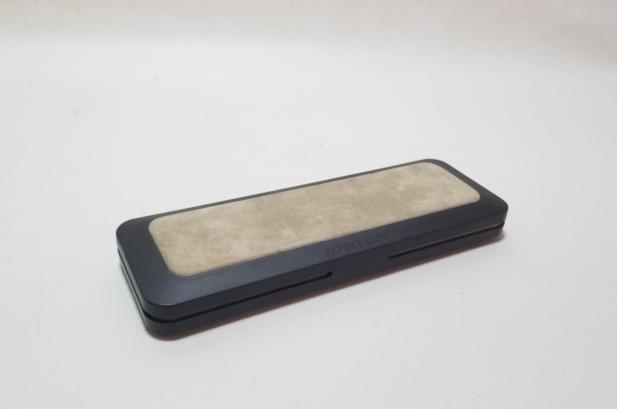 ORİJİNAL KUTUSUNDA VE EVRAKLARIYLA TÜKENMEZ KALEM