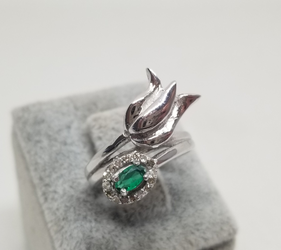 LALE FORMLU ÖZEL YAPIM PIRLANTA TAŞLI YÜZÜK