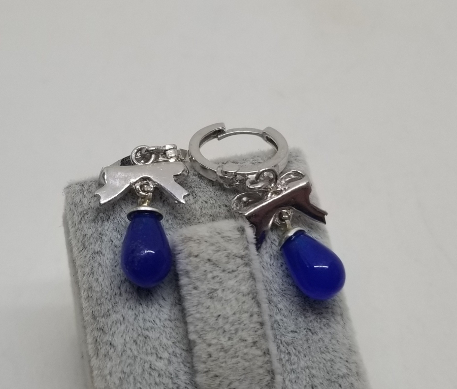 PIRLANTA TAŞLI FİYONK KÜPE