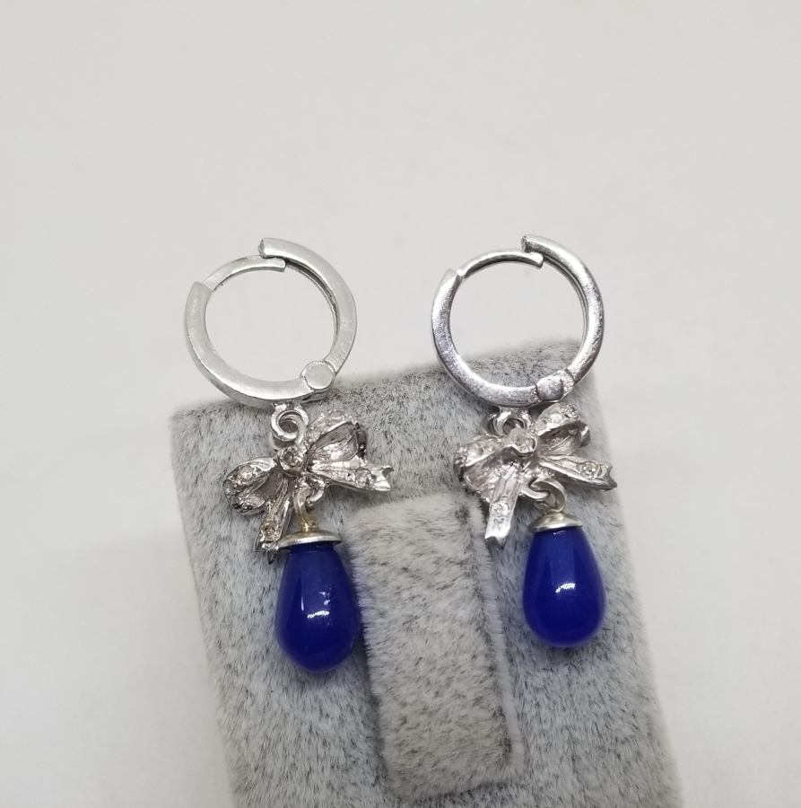 PIRLANTA TAŞLI FİYONK KÜPE