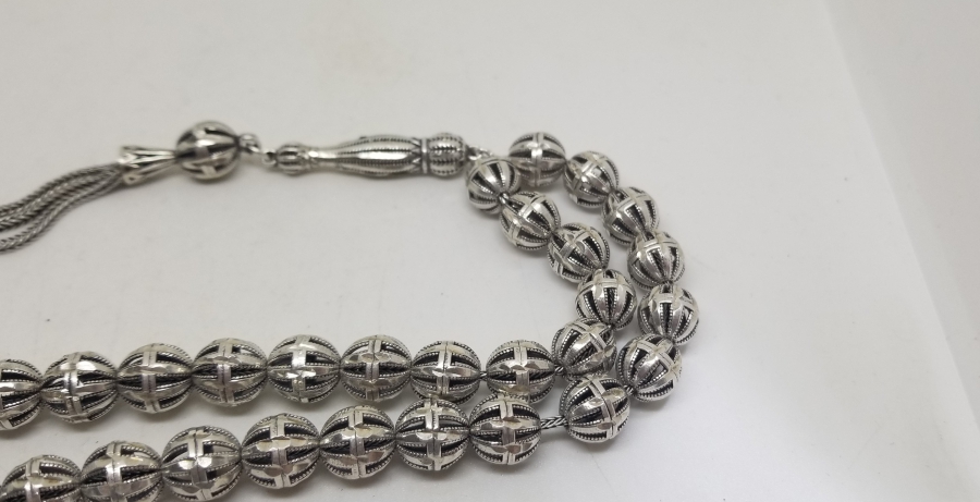 KABARTMA İŞÇİLİKLİ ÖZEL YAPIM GÜMÜŞ TESPİH