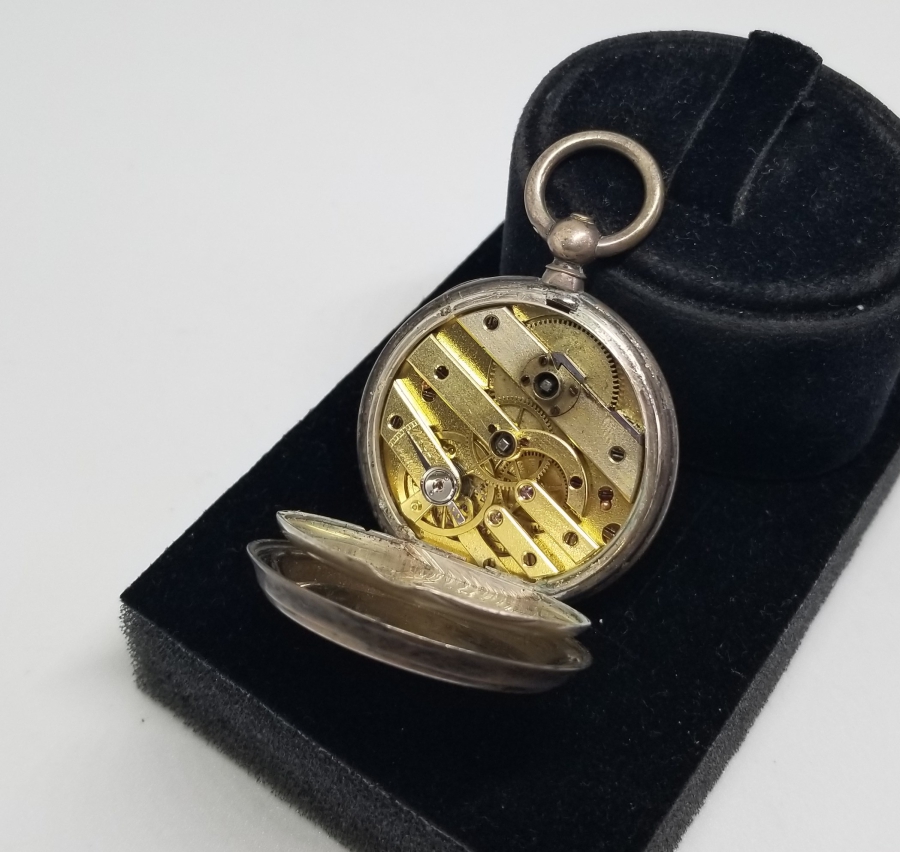 AKREP YELKOVANI LALE FORMLU ANTİKA GÜMÜŞ CEP SAATİ